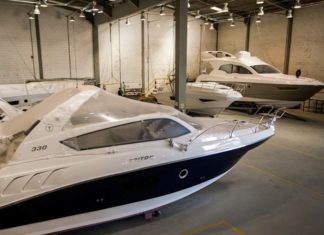 Fábrica da Triton Yachts fica na região metropolitana de Curitiba e possui uma área de 6.500 m² e concentra quase 200 colaboradores diretos e indiretos. Até o final deste ano, empresa prevê crescimento de 15% e retomada das exportações para América Latina.