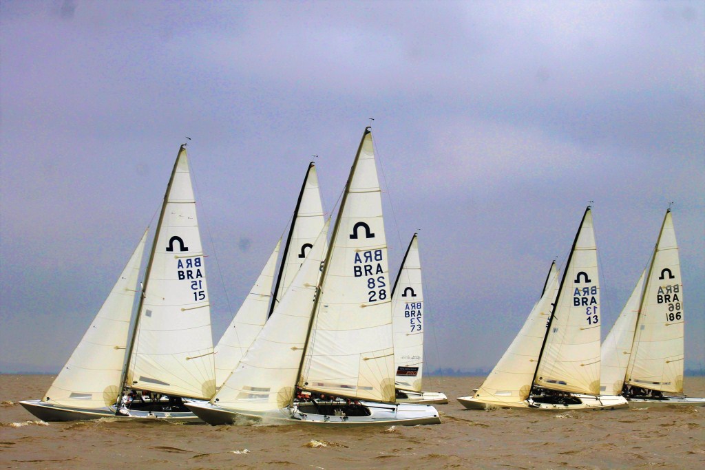 41º Campeonato Sul-Americano de Soling inicia neste sábado (09) no Veleiros do Sul!