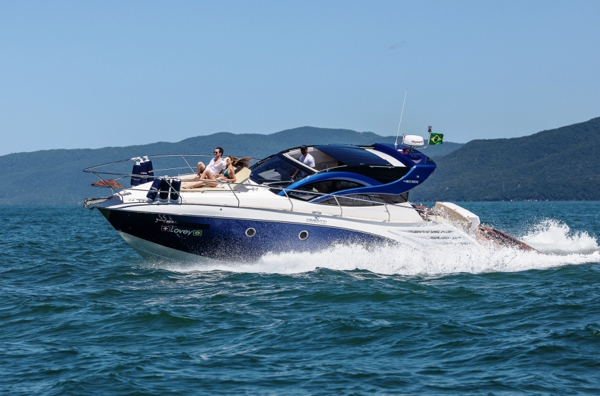 5 lanchas premium para visitar no São Paulo Boat Show